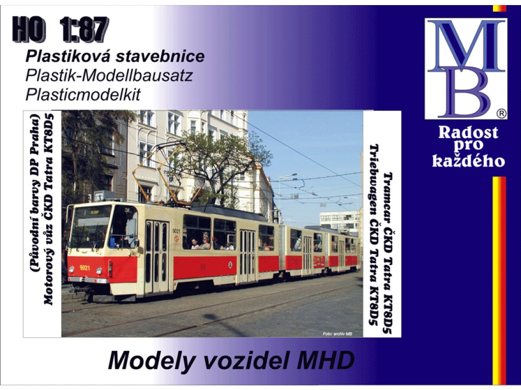 Stavebnice článkové tramvaje KT8D5 "DP Praha"